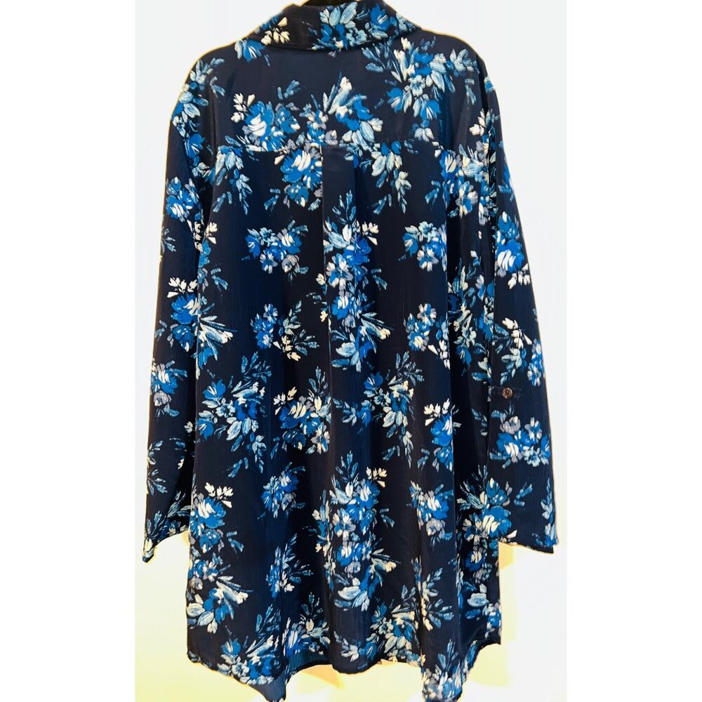 White Stag Navy Floral Button-Up Blouse Size 1X (16w) Long Sleeve - Picture 2 of 3